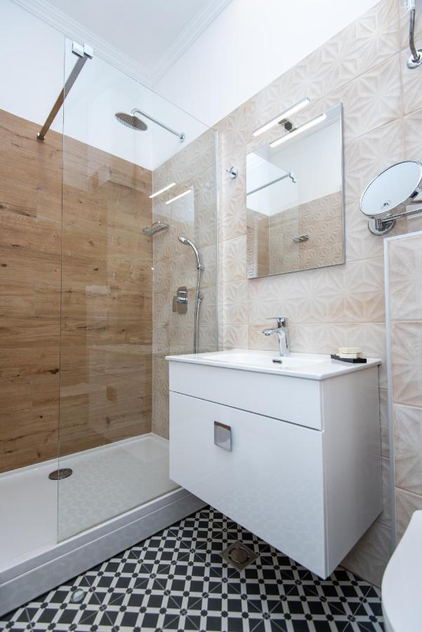 Megapolis City Center Suites Szarajevó Kültér fotó