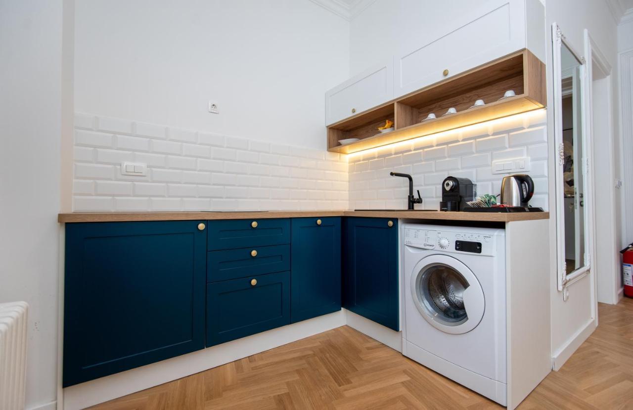Megapolis City Center Suites Szarajevó Kültér fotó
