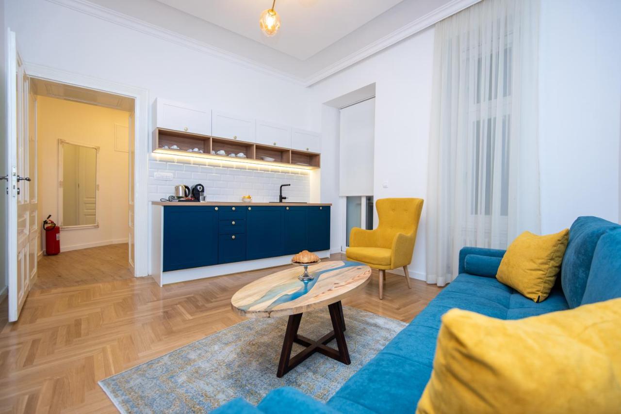 Megapolis City Center Suites Szarajevó Kültér fotó